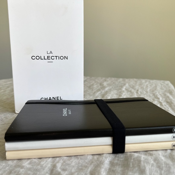 CHANEL Beauté Exclusive Gift Set | Set of 3 Branded Notebooks - Picture 8 of 8